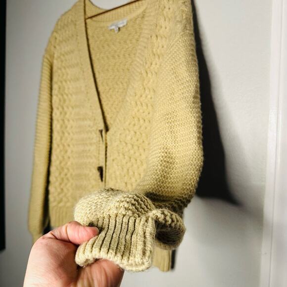 Pamela Love Beige Off-White Knit Fisherman Button Front Sweater Size Small - Picture 6 of 10